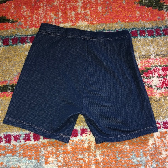 🧜🏼♀️3 for $15 item!🧜🏼♀️ - Picture 3 of 3